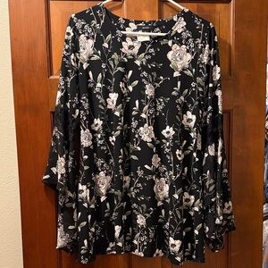 Alfani Black and White Floral Blouse